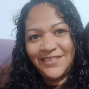 Lúcia, Babá em Bady Bassitt