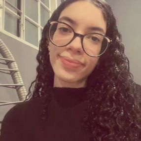 Lorena, Babá em Pompéia