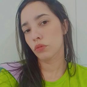 Julia, Babá em Maracanaú