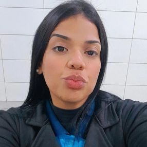 Layra, Babá em Cubatão