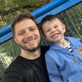 Claudio, Família em Pinhais
