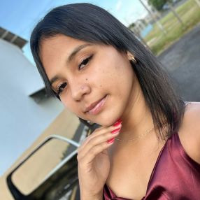 Gabrielly, Babá em Carambeí