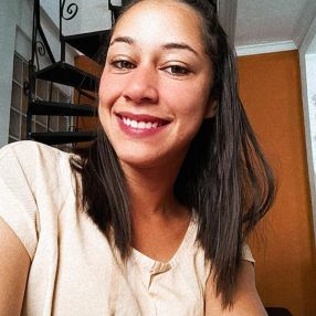 Carolaine, Babá em Campos do Jordão