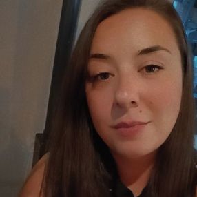 Maiara, Babá em Novo Hamburgo