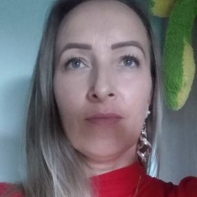 Patrícia Mara, Babá em Campo Magro
