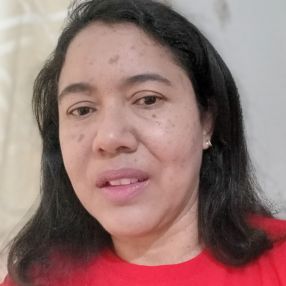 Josiane, Babá em Toledo