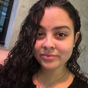 Stephany, Babá em São João Del Rei