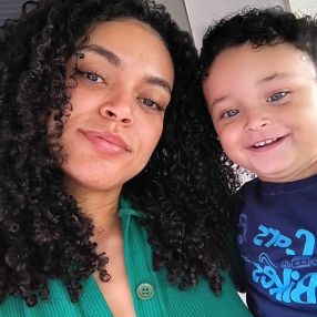 Laires, Família em Trindade