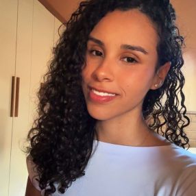 Vitoria, Babá em Frutal