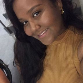 Cíntia, Babá em São Luís de Montes Belos