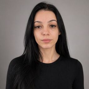 Jaqueline, Babá em Joinville