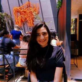 Victoria, Babá em Serra