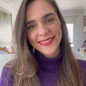 Karen, Babá em Porto Alegre