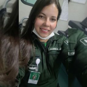 Bruna, Babysitter in Contagem