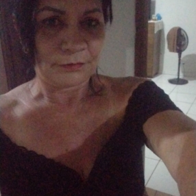 LUCIANA ALVES, Babá em Astorga