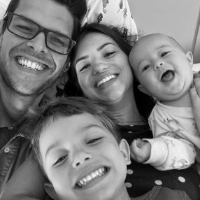 Kamila, Família em Londrina