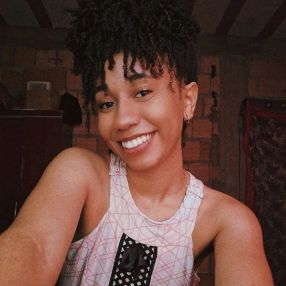 Alana, Babysitter in Brasília