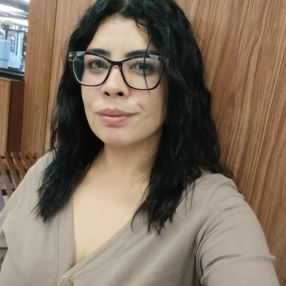 Tamires, Babá em Itanhaém