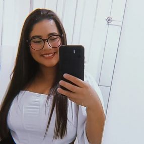 Crislane, Babá em Itapetinga