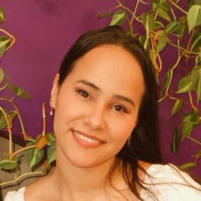 Diane, Babá em Londrina