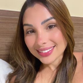 Camila, Babá em Guaratuba