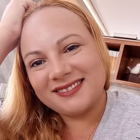 Gabriela, Babá em Cidade Ocidental