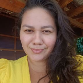 Bruna, Babá em Linhares