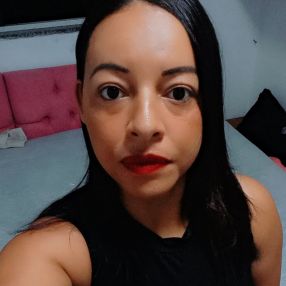 BRUNA, Babá em Teresópolis