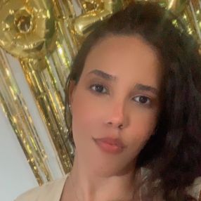 Mirelle, Babá em Taubaté