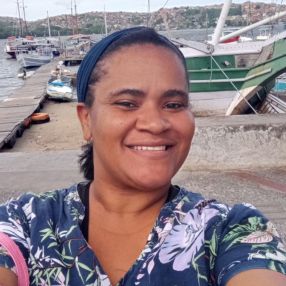 Fernanda Barreto, Babysitter in Salvador