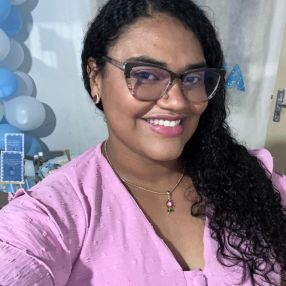 Silvia, Babá em Capela