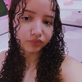 Fabiely, Babá em Messias