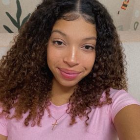 Geovanna, Babá em Pederneiras