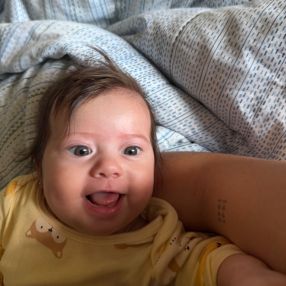 Caroline, Família em Santos