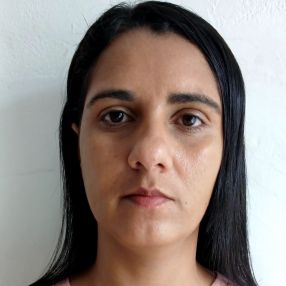 Hozana da, Babá em Ipojuca