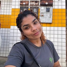 THAIS, Babysitter in Itapemirim