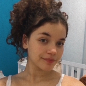 Larissa, Família em Santa Luzia