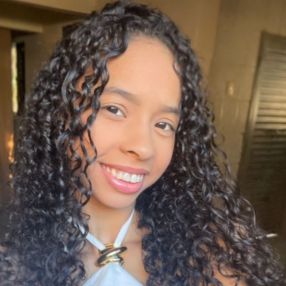 Larissa, Babysitter in Uberaba