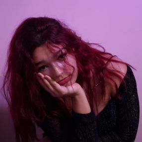 Nicole, Babá em Campo Magro