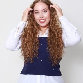 Isabela, Babysitter in São Joaquim da Barra