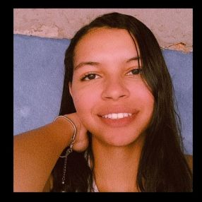 Marielly, Babá em Mineiros