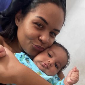 Tais, Família em Mesquita