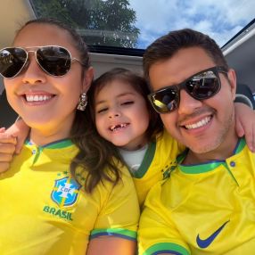 Lara, Família em Araras