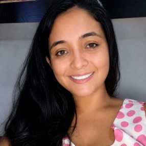 Fabiana, Babá em Lins