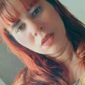 Maria, Babá em Montes Claros