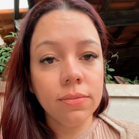 Laine, Babá em Aparecida de Goiânia