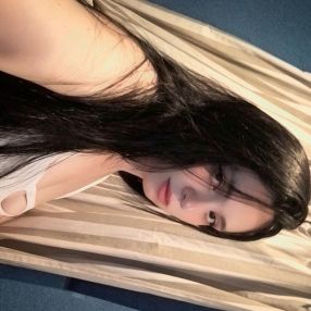 Leticia, Babá em São Roque