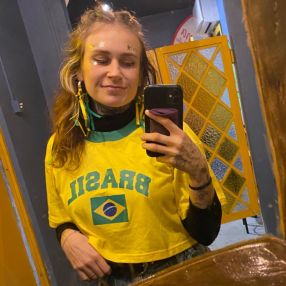 Amanda, Babá em São Leopoldo