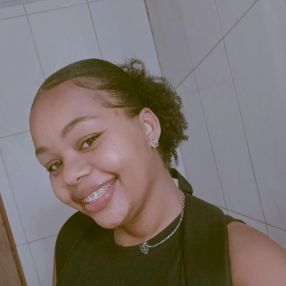 Carla, Babá em Itaperuna