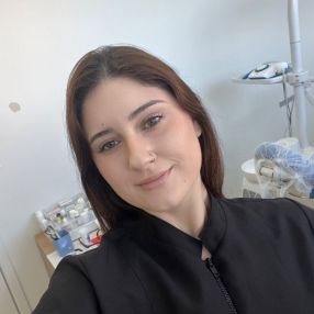 Maria, Babá em Londrina